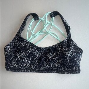 lululemon Free to Be Wild Bra